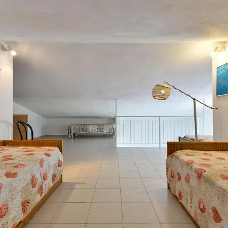 Lejlighed La Paradisa-3 By Interhome Nisporto